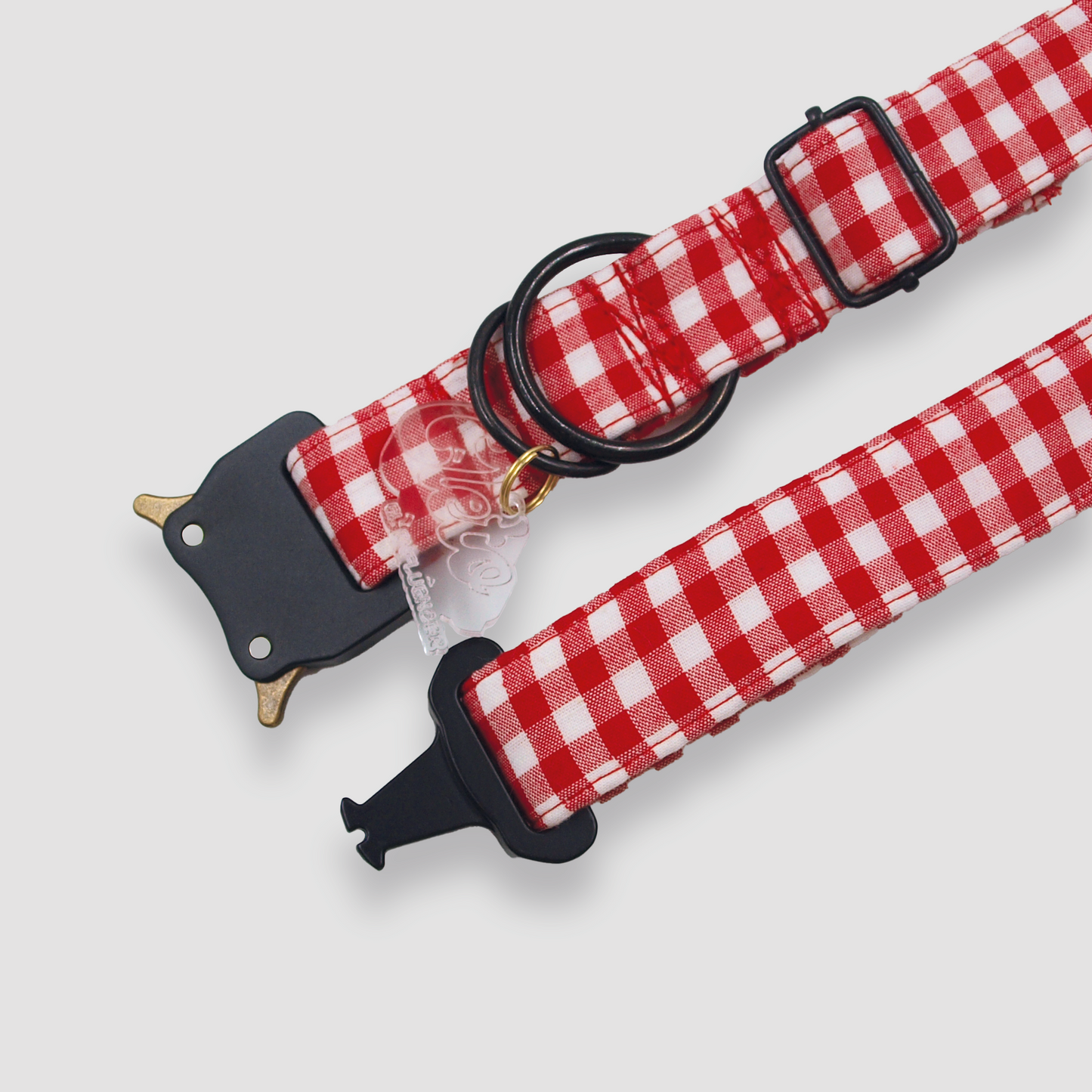 Red Square Collar